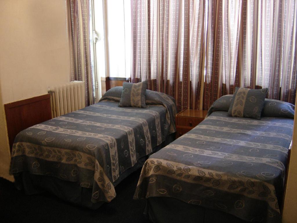 Hotel Chile Buenos Aires Chambre photo