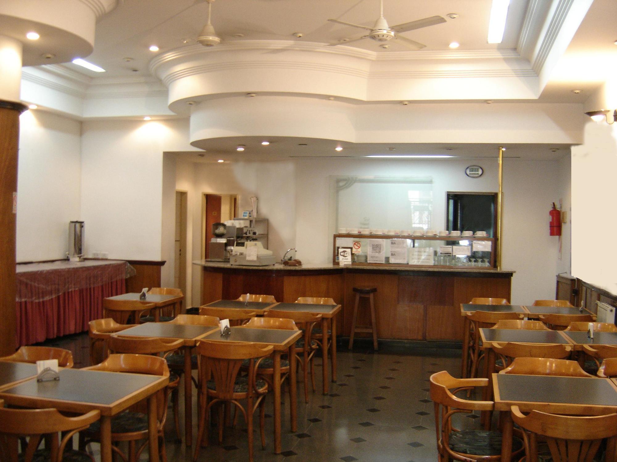 Hotel Chile Buenos Aires Extérieur photo