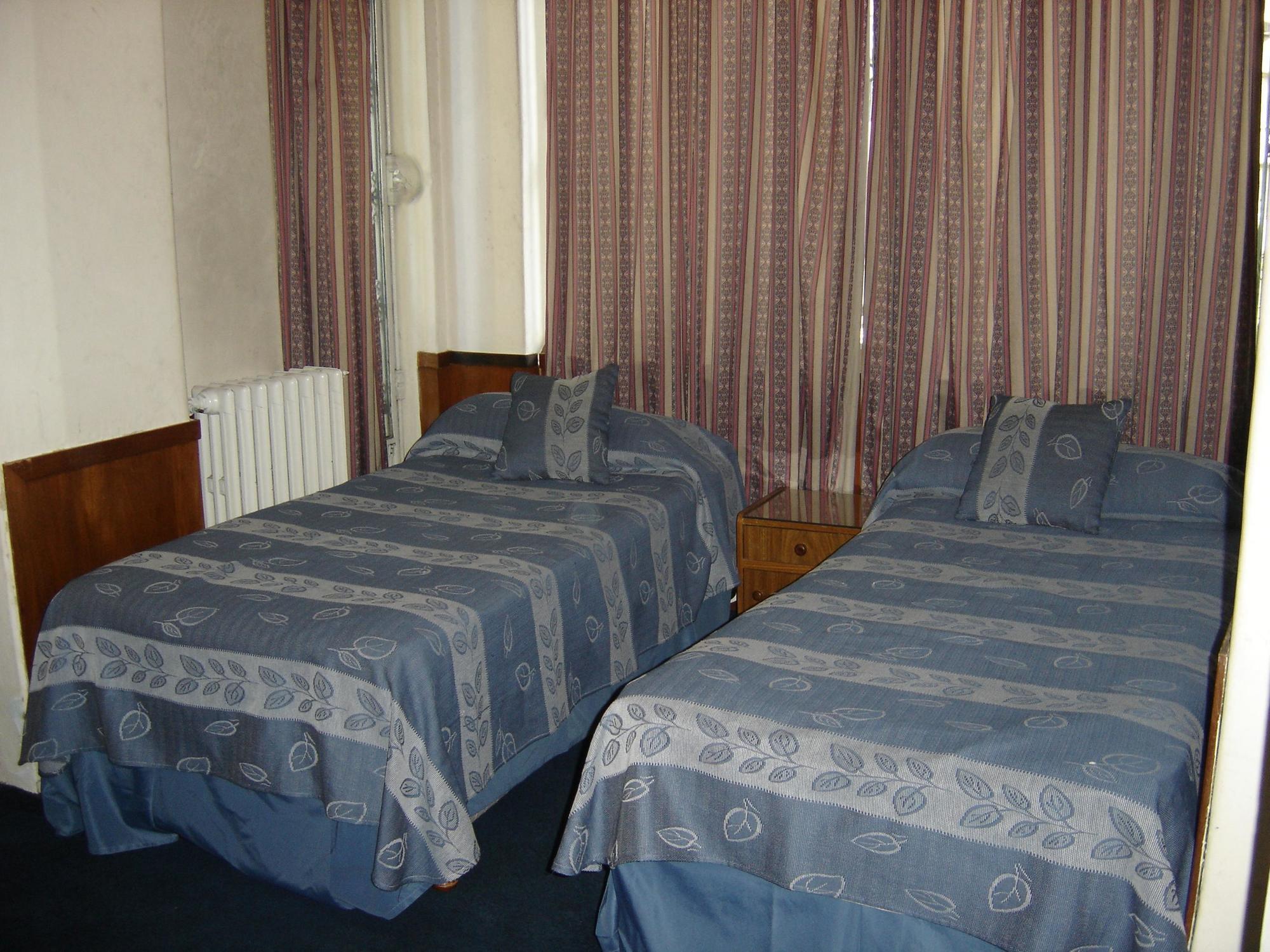 Hotel Chile Buenos Aires Extérieur photo